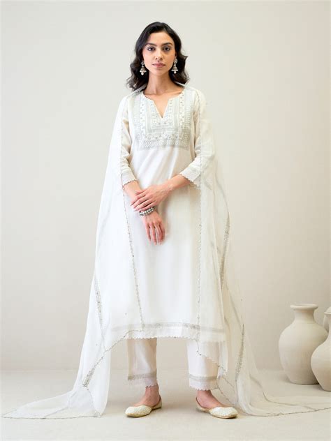 RoohbyRidhimaa- Awab Kurta Set