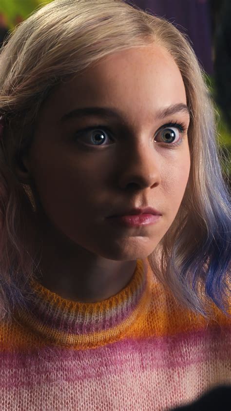 Enid Sinclair, Emma Myers, Wednesday - Series, TV Series, Netflix, 2022 HD Phone Wallpaper ...