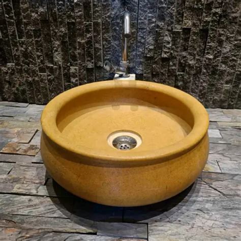 Natural Stone Wall Cladding, Murals & Carving art - EarthStona®