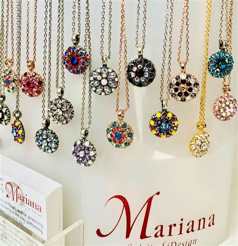 Spring Party and Trunk Show, Milburn Country Club, Overland Park, 25 ...