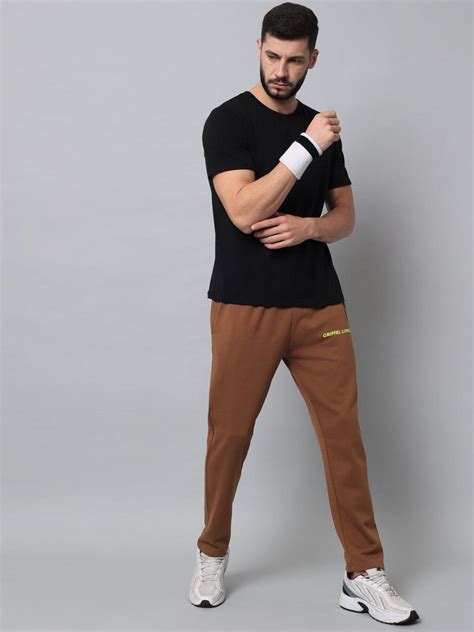 GRIFFEL Men Fleece Basic Solid Front Logo Brown Trackpants – griffel