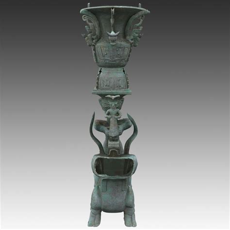 三星堆遗址成功跨坑拼对两件大型青铜器 或为古蜀时代祭祀神像的艺术形象 - 西部网（陕西新闻网）