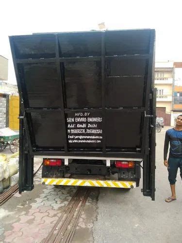 Refuse Compactor - 5 Ton Garbage Compactors Manufacturer from Ghaziabad