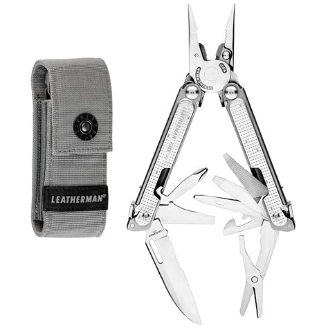 LEATHERMAN LEATHERMAN - Free P2 Multitool with Magnetic Locking, One ...