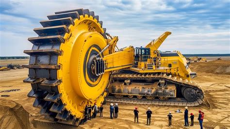 Extreme Heavy Machinery Compilation 的图像结果