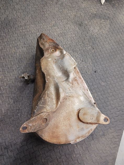 1966-1972 Harley Shovelhead FLH Stock 5-Gallon Gas Tanks | Black | Front