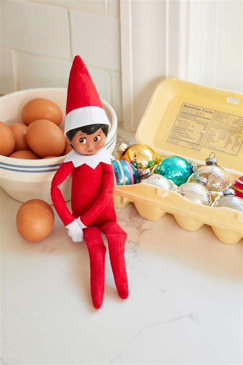 18 Easy Elf on the Shelf Ideas When You’re Out of Inspiration