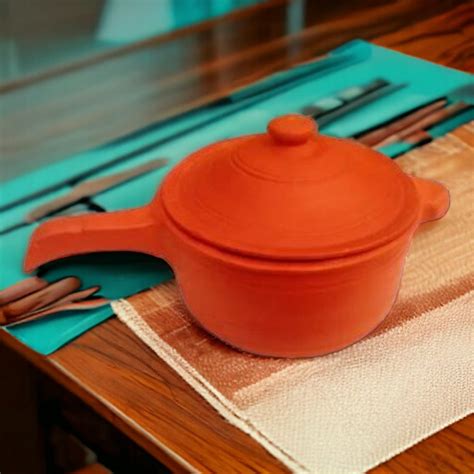 Handcrafted Natural Clay Big Saucepan - Terracotta Brown