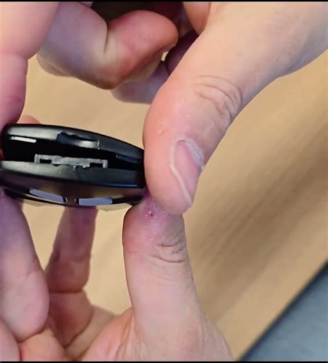 Image result for Ouvrir Telecommande Intratone