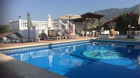 CORTIJO ANDALUZ (Alhaurin el Grande) - B&B Reviews & Photos - Tripadvisor