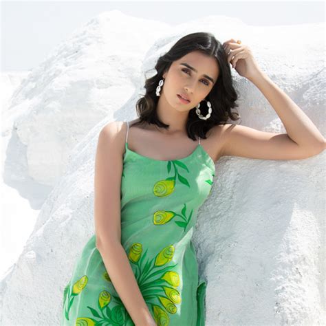 Anasi: Buy Ethnic & Fusion Wear Online For Women