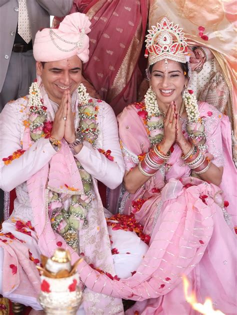 Popular TV Couple Sandeep Baswana And Ashlesha Got Married After 23 ...