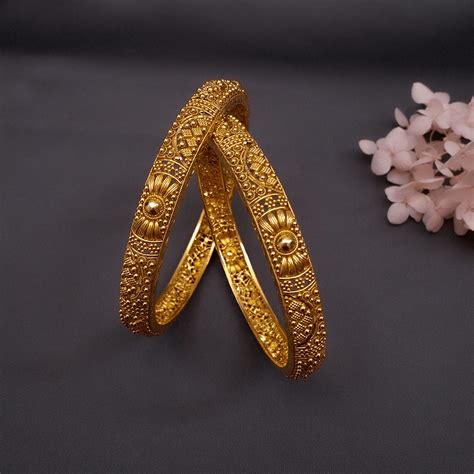 Buy Raiza Gold Bangles 22 KT yellow gold (38.5 gm). | Online By Giriraj ...