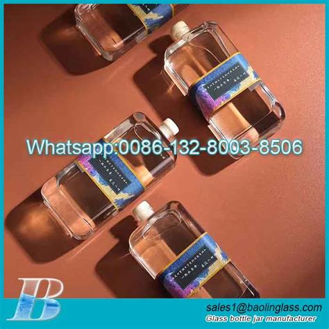 2023 New Fragrance Reed Diffuser Glass Bottles Manufacturers