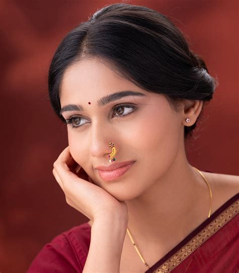 PNG & Son's Green Flower Traditional Nath (Pierce Type) – P. N. Gadgil ...