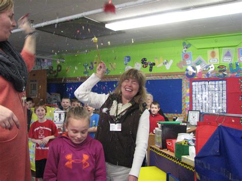 Com Mas Kindergarten 的图像结果