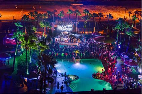 Nighttime Pool Party, 500 Padre Blvd, South Padre Island, TX, 7 March ...