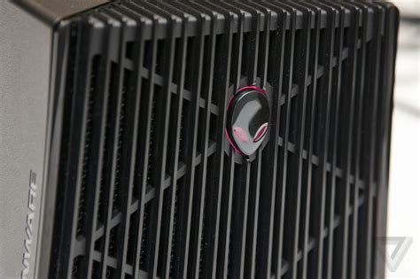 Alienware Laptop Graphics 的图像结果