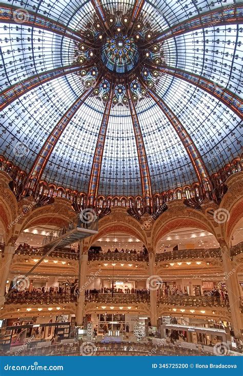 Lafayette Haussmann Gallery In Paris, France-Department Store 14,000 Sq ...