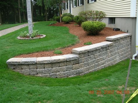 Rock Wall Landscaping Ideas : Check out the project's picture to watch ...