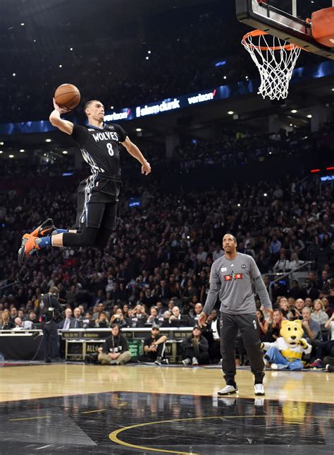 Zach Lavine Slam Dunk Contest 2016 - 1360x1848 Wallpaper - teahub.io