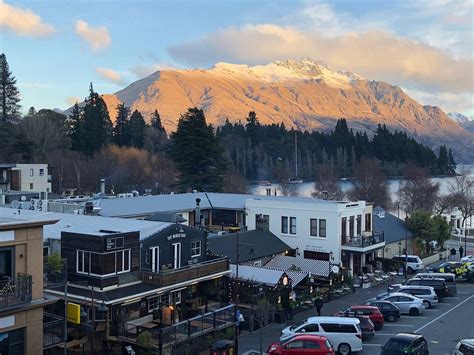 NOMADS QUEENSTOWN HOSTEL - Hostel Reviews, Photos, Rate Comparison ...