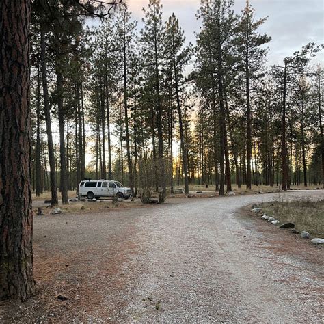 Lake Spokane Campground—Riverside State Park | Tumtum, Washington