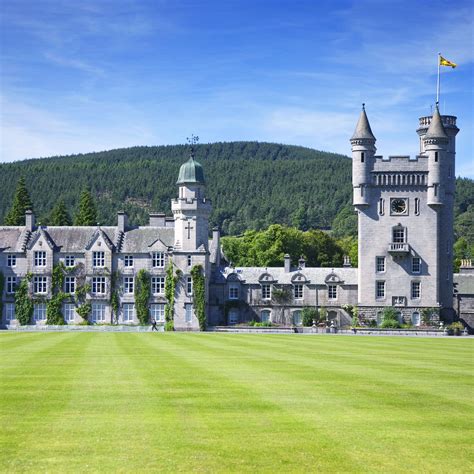 Queen Mother Castle Scotland - Granary Lodge Take A Look At Prince ...