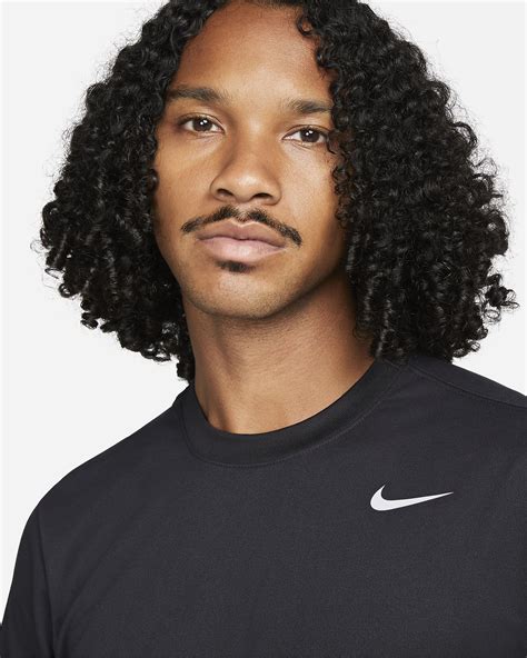 Nike Dri-FIT Legend Men's Fitness T-Shirt. Nike.com