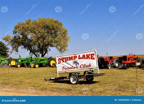 Stump Lake Tractor Club Advertising Editorial Stock Photo - Image of sign, powerful: 129633253