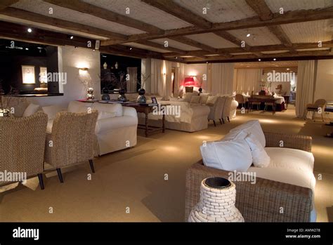 Upmarket Restaurant 的图像结果