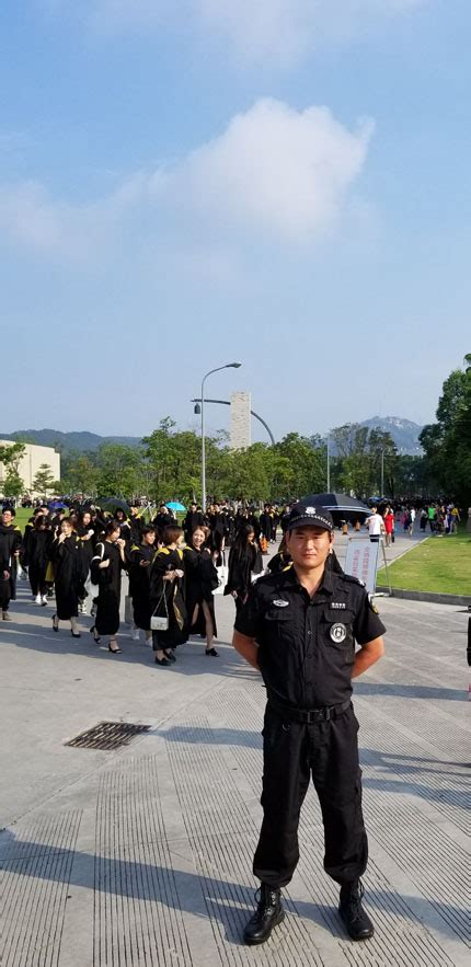 2018汕头大学毕业典礼安保护卫现场 - 公司资讯 - 深圳市铁保宏泰保安服务有限公司