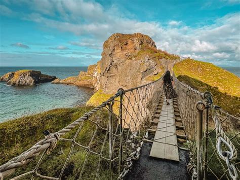 Carrick-a-Rede Rope Bridge - Visit The Game Of Thrones Location (2026)!
