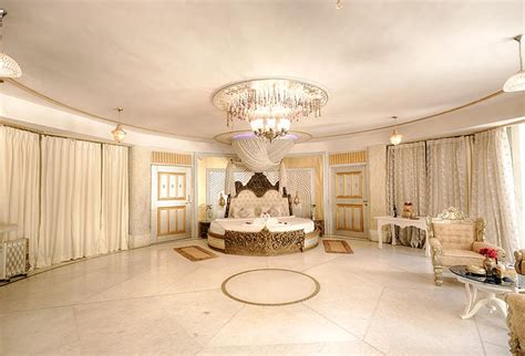 Lohagarh Fort Resort - Holi Package