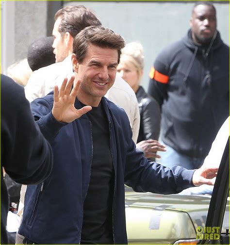 Tom Cruise Films 'Mission Impossible 6' Just Blocks From Katie Holmes & Jamie Foxx's Hotel ...