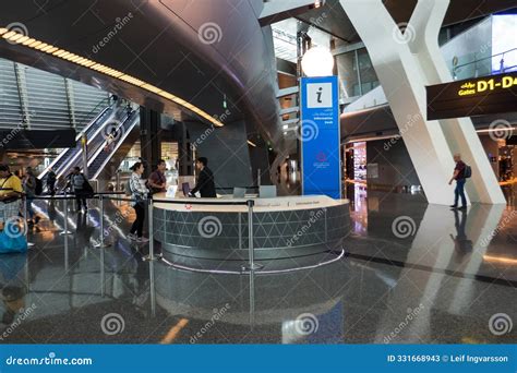 Information Desk 的图像结果