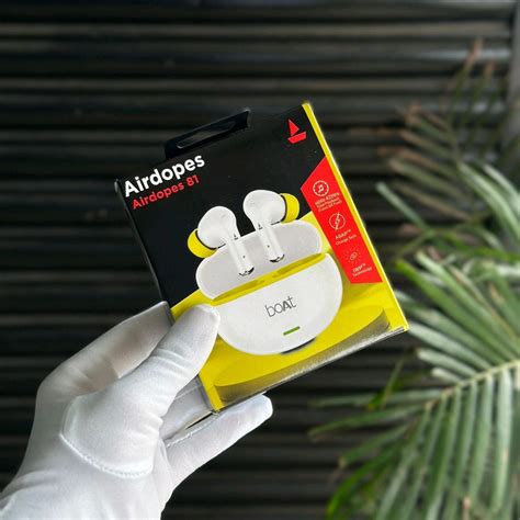 Bluetooth Truly Wireless In Ear Earbuds With Mic