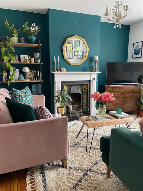 green and gold living room ideas
