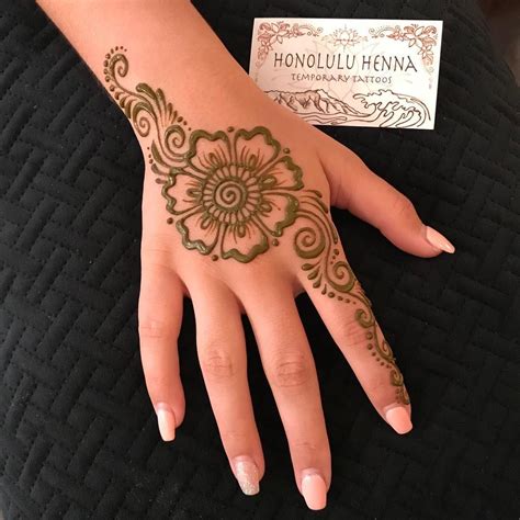 ~🌸Henna Flower🌸~ Lots of cute simple designs at my shop too ...