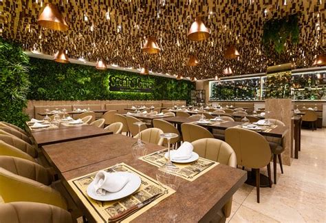 THE 10 CLOSEST Hotels to Steak House Portuguesa Da Maia