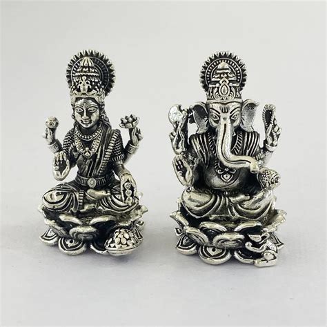 999 Silver God Frames - 999 Pure Silver Ganesh Frame Trader ...