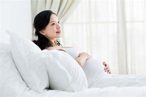 孕期头三个月吃啥对孕妇好？ - 知乎
