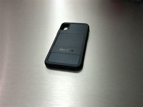 Pelican Case Removal: Steps for iPhone 10 Users | CitizenSide
