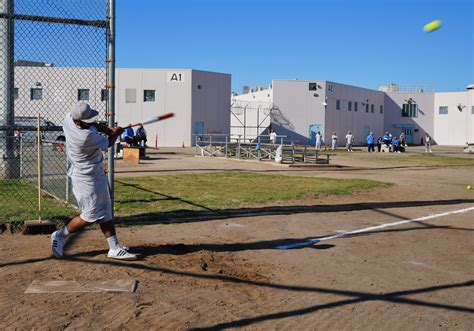 Centinela prison, volunteers host Home Run Derby