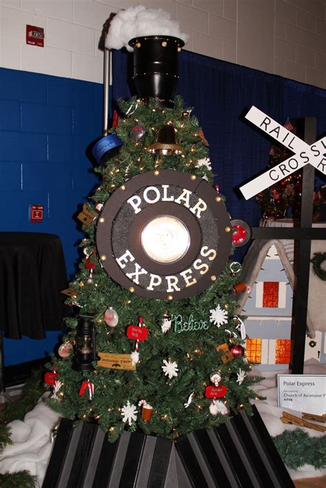 Pin by Melissa Horne on polar express | Office christmas decorations ...