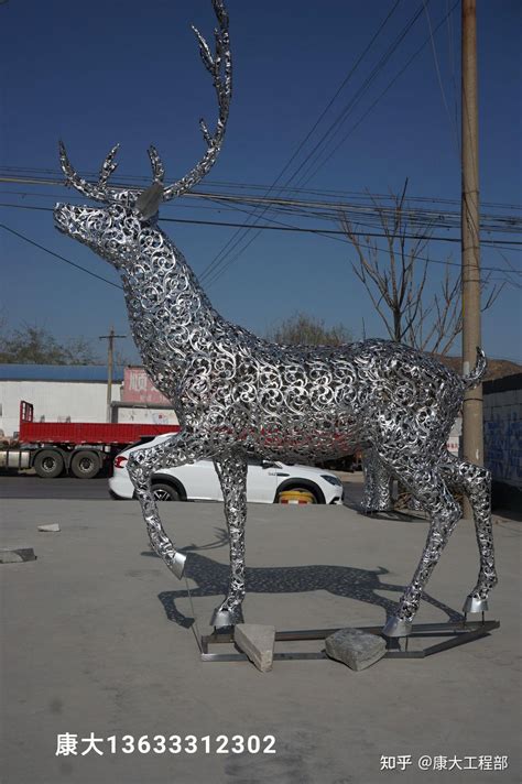 不锈钢景观镂空鹿 - 卓景雕塑公司
