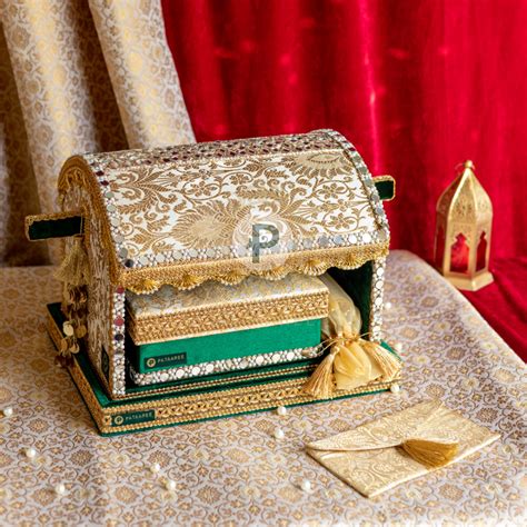 Buy Ivory & green Palki Sahe chithi box with screen printed scroll ...