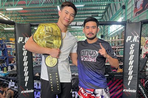 कैसे प्राजनचाई के मार्गदर्शन ने तवनचाई को मॉय थाई में प्रसिद्धि दिलाई ...