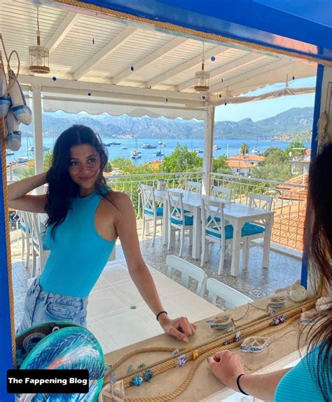 Ela Yörüklü Sexy (27 Photos) | PinayFlixx Mega Leaks