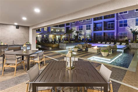 Gallery - Jewel on Landmark